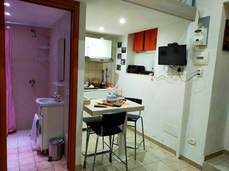 Casa Vacanze Toto&Peppino Napels Buitenkant foto